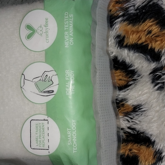 Gave to Charity. These were gorgeous!! - Picture 9 of 15